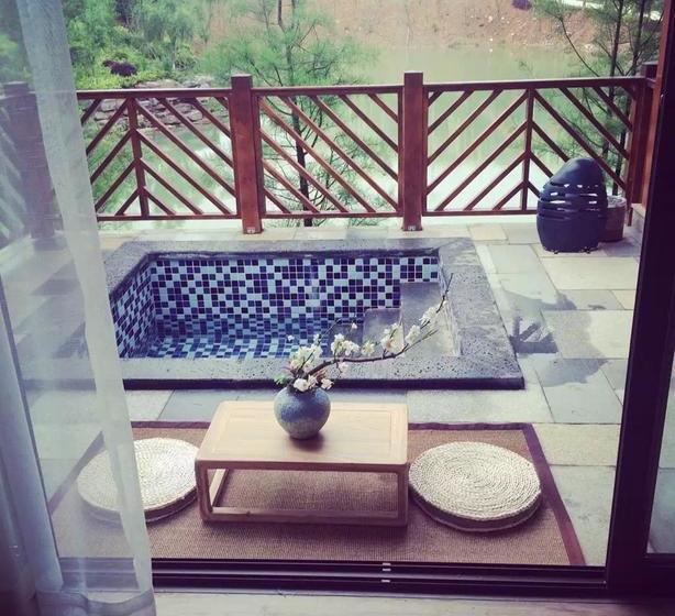 בית מלון כפרי Guilin Roshan Lake