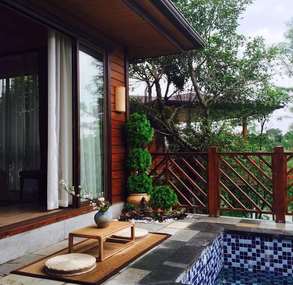 בית מלון כפרי Guilin Roshan Lake