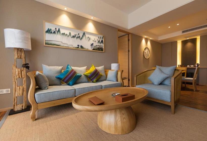 בית מלון כפרי Guilin Roshan Lake