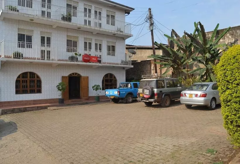 هتل Raja Excelsior