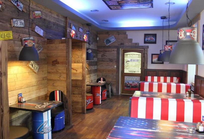 בית מלון כפרי Zlatý Kříž