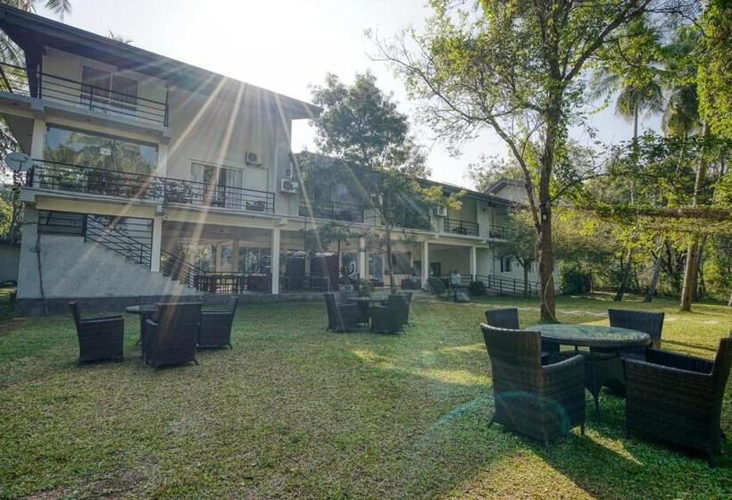 Resort Athena Lake By Seedevi