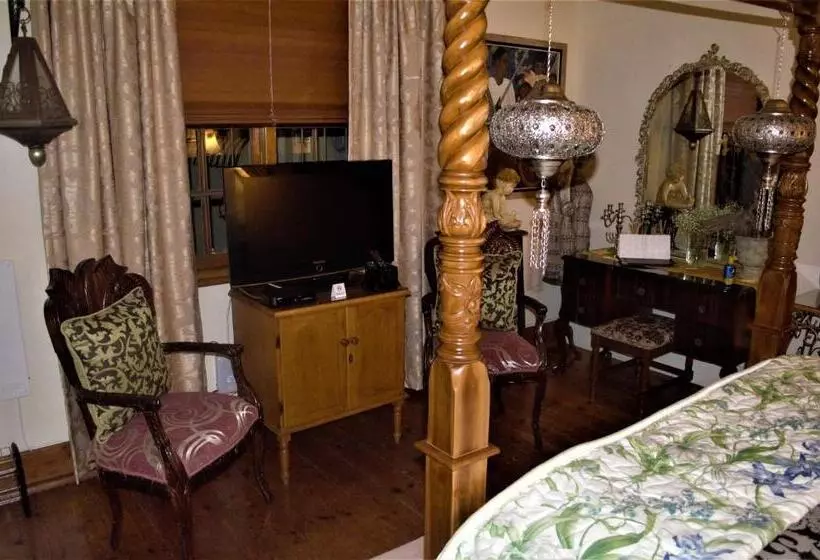 ベッドアンドブレックファースト 79 On Ridge