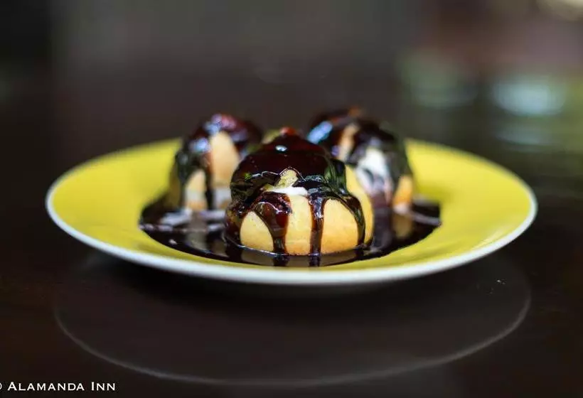Alamanda Inn, Boutique Hotel And French Restaurant