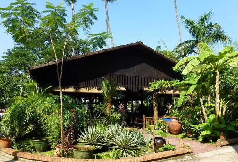 Alamanda Inn, Boutique Hotel And French Restaurant