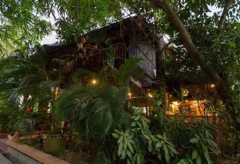 Alamanda Inn, Boutique Hotel And French Restaurant