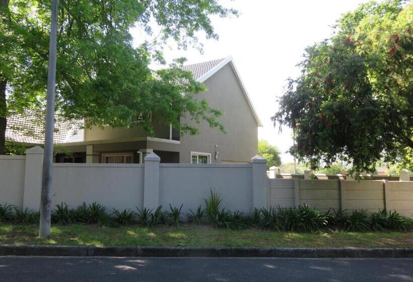 مبيت وإفطار Milas Place