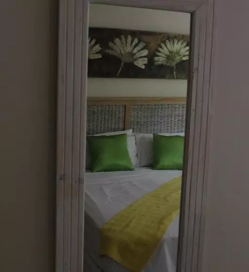 Aamiaismajoitus (B&B) Milas Place
