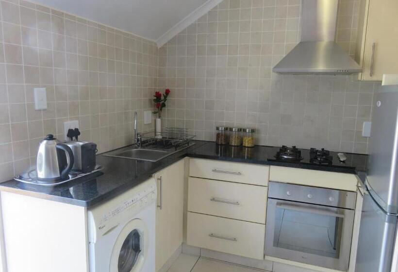 مبيت وإفطار Milas Place