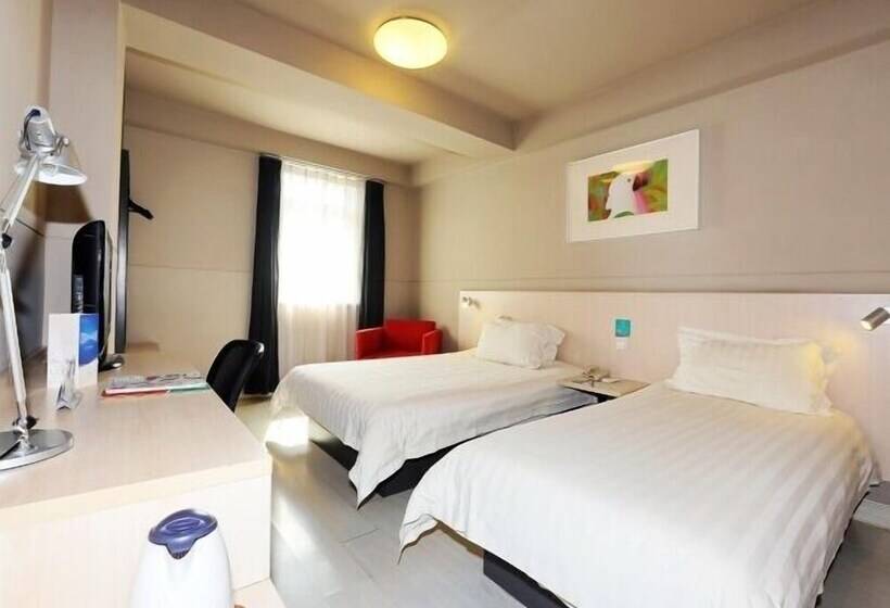 Отель Jinjiang Inn Fushun Yong An City Wanda The Square