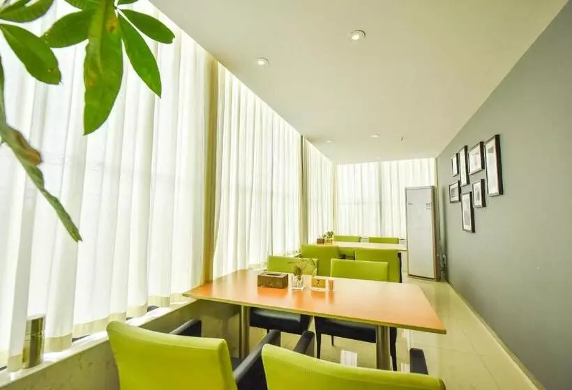 Hotelli Jinjiang Inn Haikou Binhai Avenue Qilou Old Street