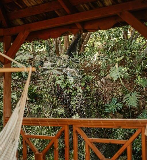 هتل Residence Au 'ti Sucrier