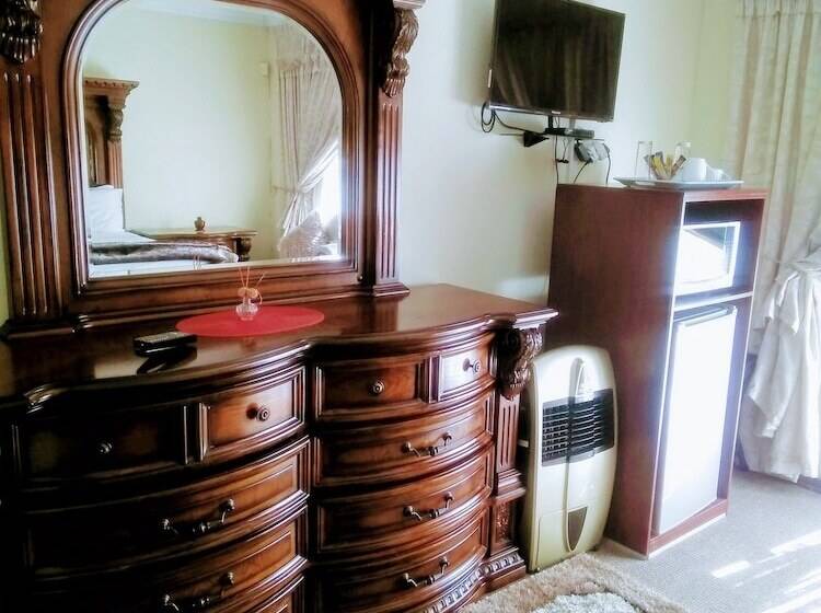 Lekoa Bed And Breakfast