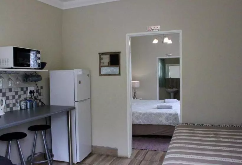 ベッドアンドブレックファースト Khaya4u Guesthouse