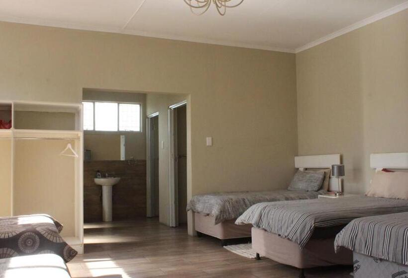 Bed and Breakfast Khaya4u Guesthouse