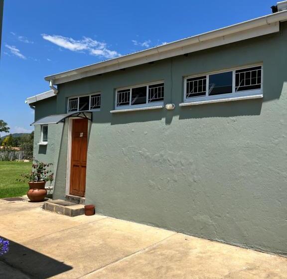 Bed and Breakfast Khaya4u Guesthouse