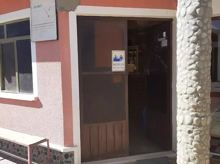هتل Cilos Hostal Hostel