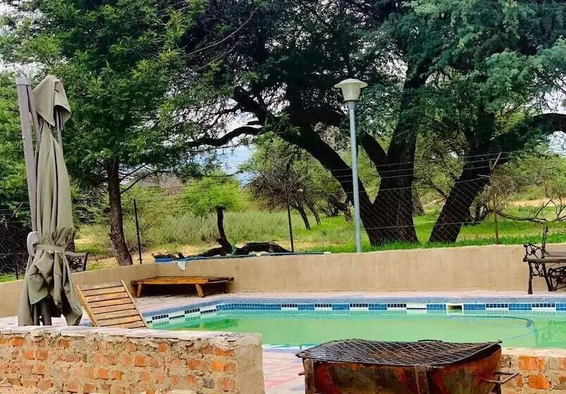 هتل Echo Lodge