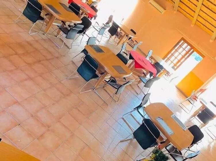 هتل Echo Lodge