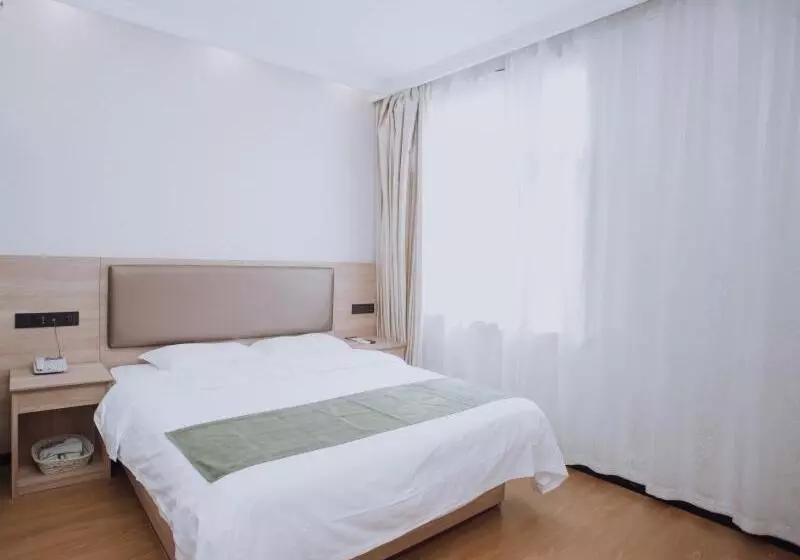 Hotelli Greentree Inn Jiangsu Huaian North Chengde Road East Beijing Road Express