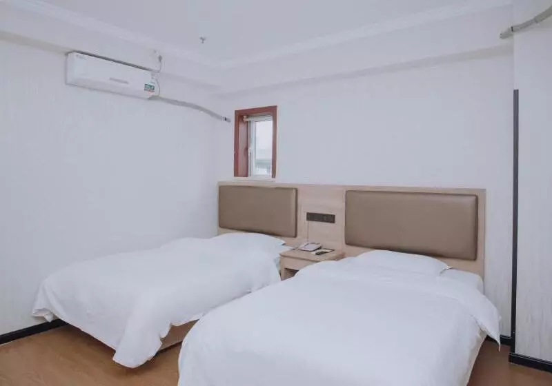 Hotelli Greentree Inn Jiangsu Huaian North Chengde Road East Beijing Road Express