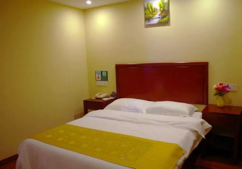 Hotelli Greentree Inn Huaian Bus Terminal Huaihai Northroad