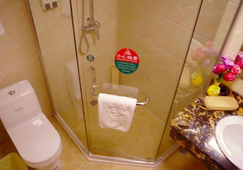 酒店 Greentree Inn Huaian Bus Terminal Huaihai Northroad