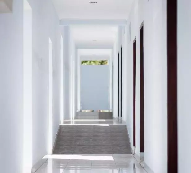 Hotelli Ledetadu