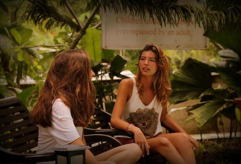 酒店 Moonstone Villas