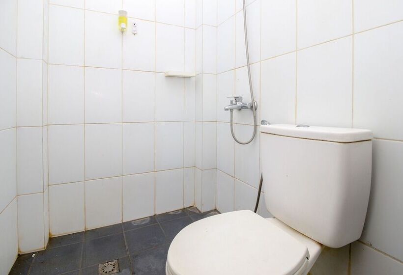 هتل Vala Malioboro Yogyakarta