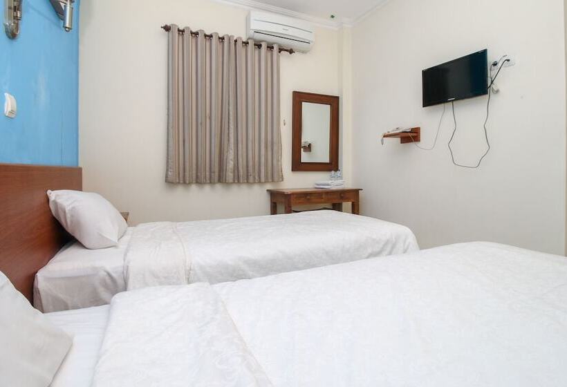 هتل Vala Malioboro Yogyakarta