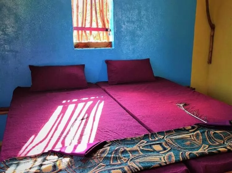 هتل Yala Yin Yang   Hostel