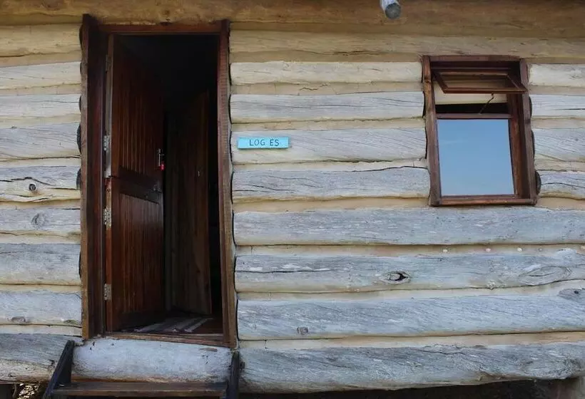 هاستل The Wild Farm Backpackers