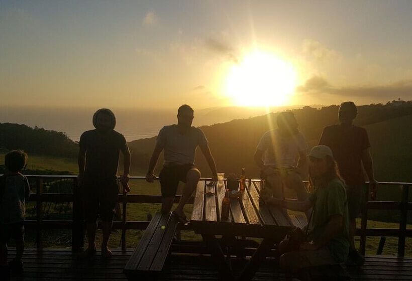 הוסטל The Wild Farm Backpackers