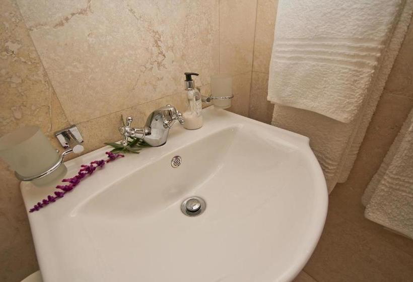 민박 Beluga Of Constantia Guest House