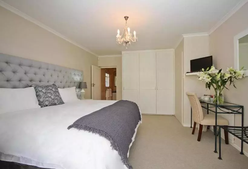 Aamiaismajoitus (B&B) Beluga Of Constantia Guest House