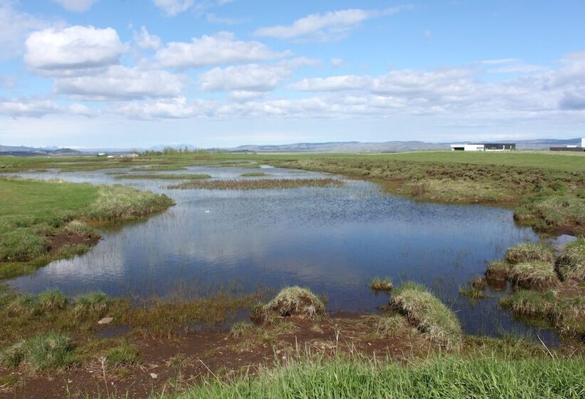 تختخواب و صبحانه Brekkugerdi Guesthouse