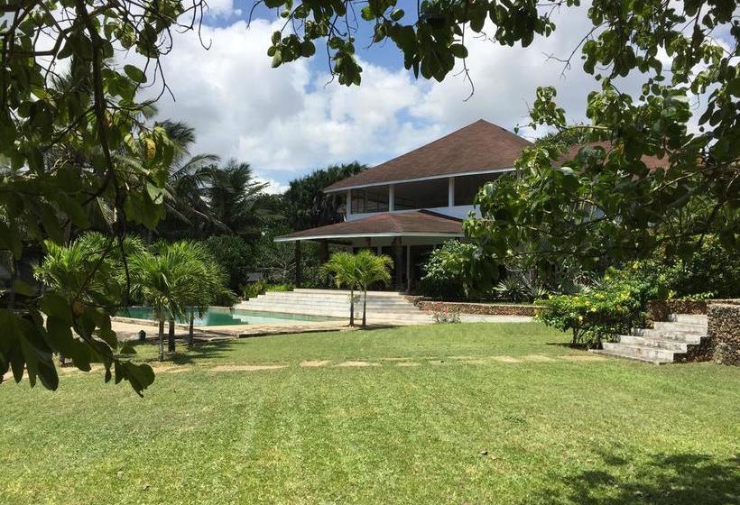 تختخواب و صبحانه Kilima Tamu House