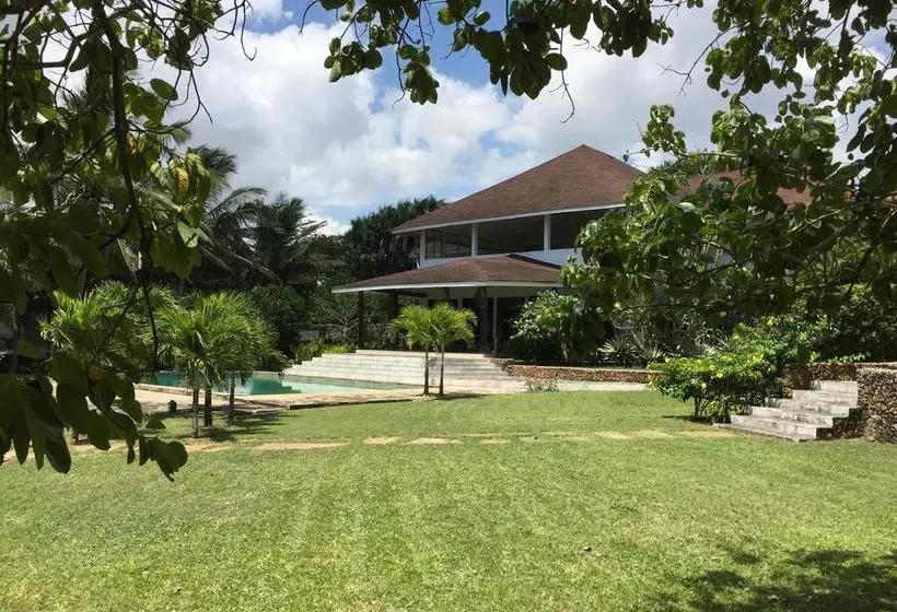 تختخواب و صبحانه Kilima Tamu House