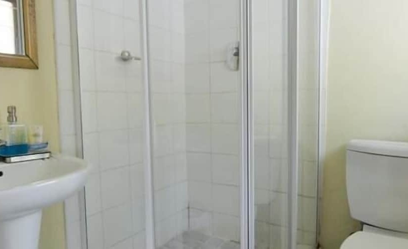 Nocleg ze śniadaniem Lakibba B And B