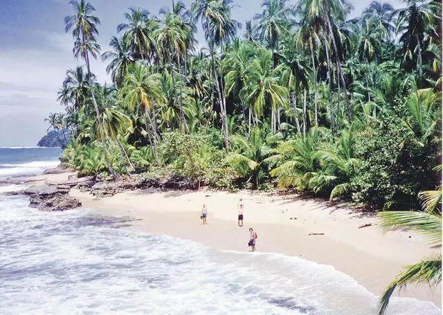 تختخواب و صبحانه Lemus Beach Punta Cana