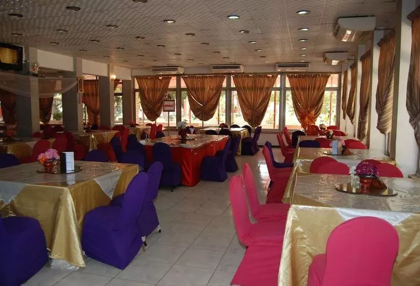 هتل Jewel Assiut
