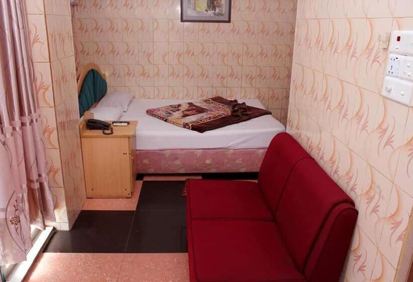 هتل Saint Martin Resort