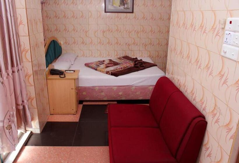 هتل Saint Martin Resort