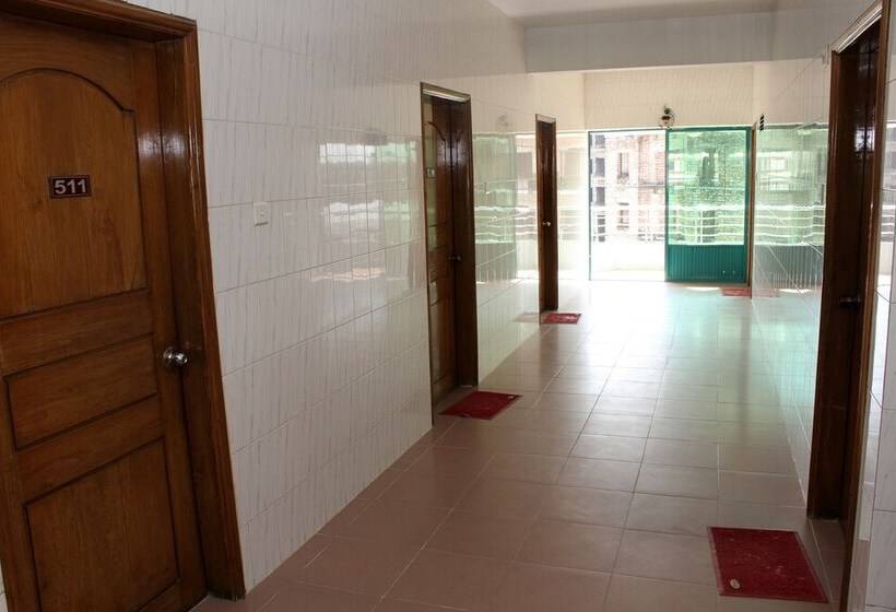 هتل Saint Martin Resort