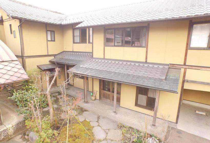 Marucho Ryokan