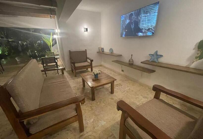 Nuovo Hotel Playa Catalina