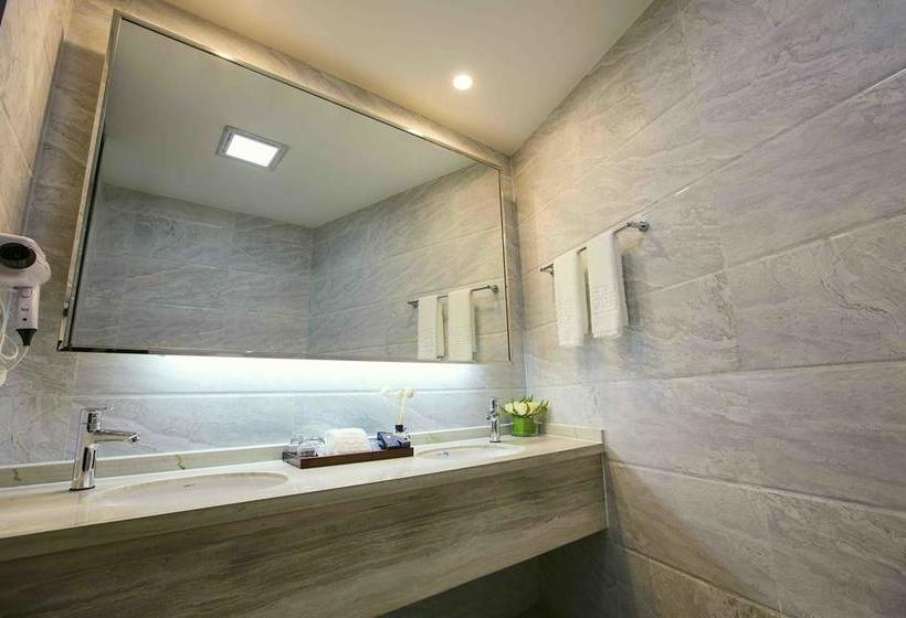 منتجع Planet Zero Retreat