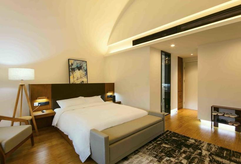 منتجع Planet Zero Retreat