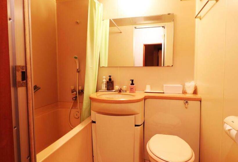 ריוקאן Iris Yu